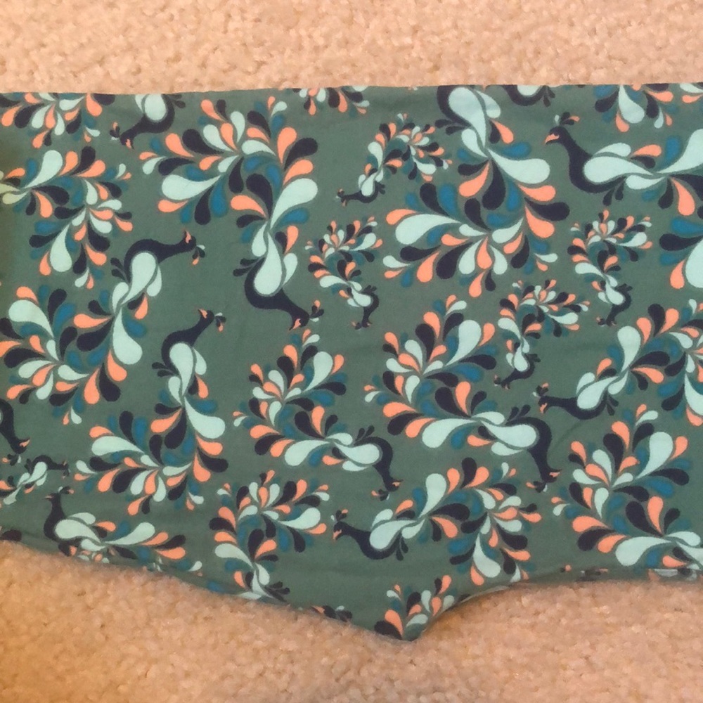 LulaRoe One Size Leggings